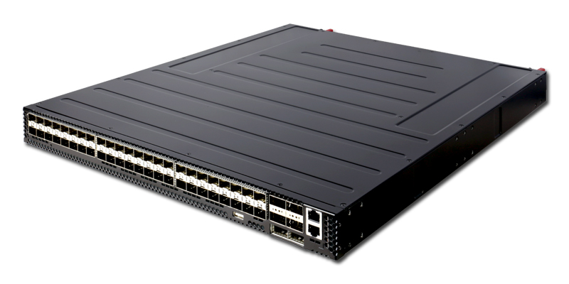 Edgecore AS7312-54XS 48-port 25GbE SFP28 + 6 port 100GbE QSFP28 switch power-to-port airflow